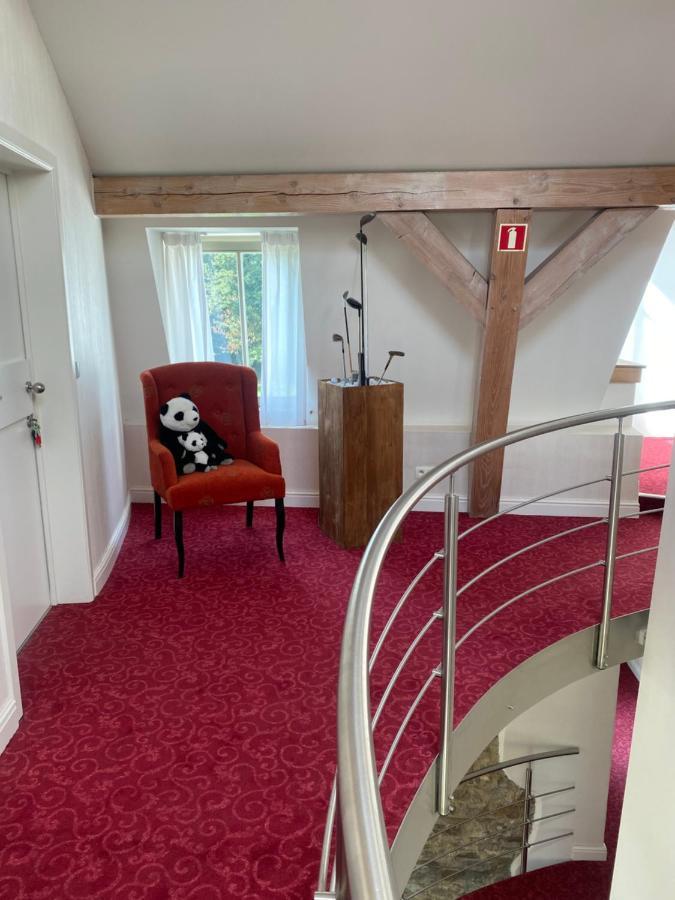 لييج La Chambre Du Chateau De Bernalmont المظهر الخارجي الصورة